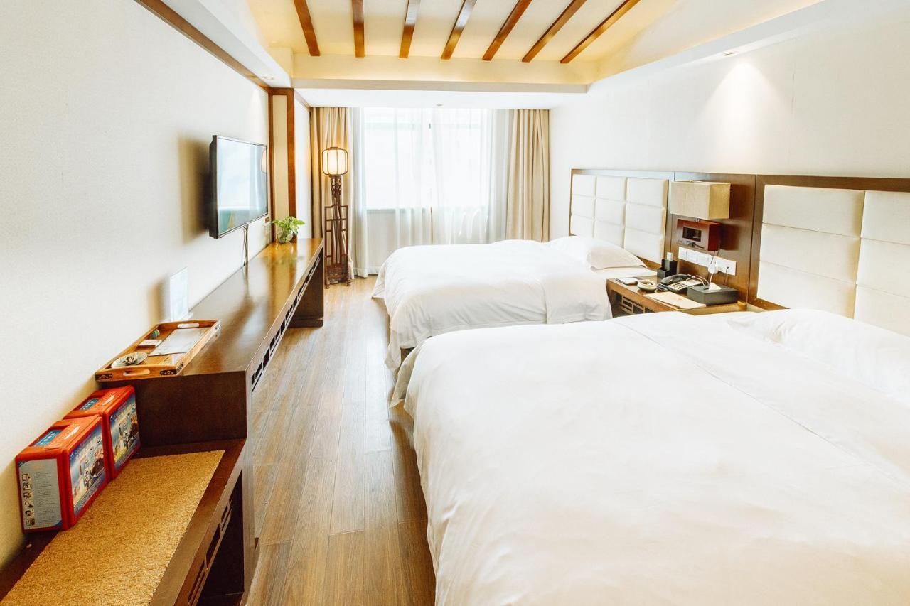 Oriental Hotel Zhangmutou ภายนอก รูปภาพ