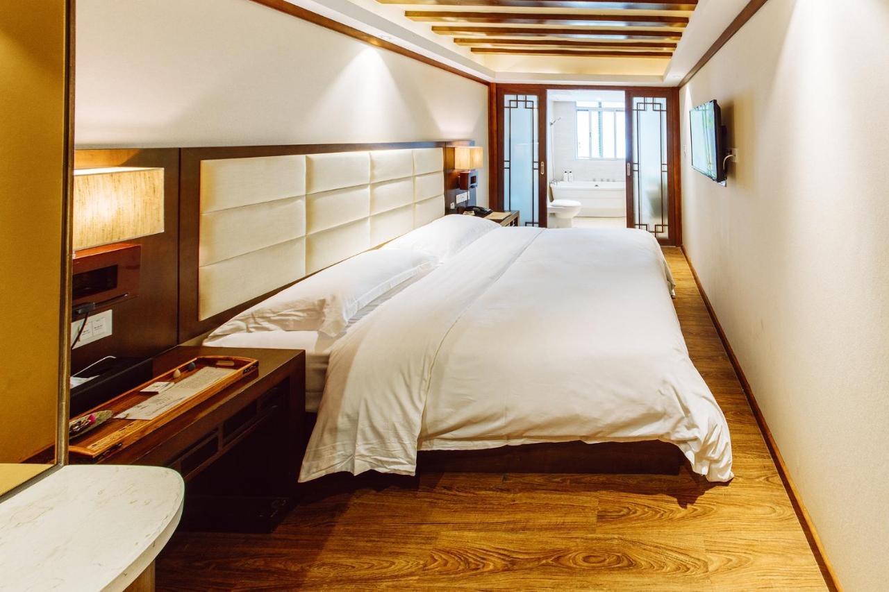 Oriental Hotel Zhangmutou ภายนอก รูปภาพ